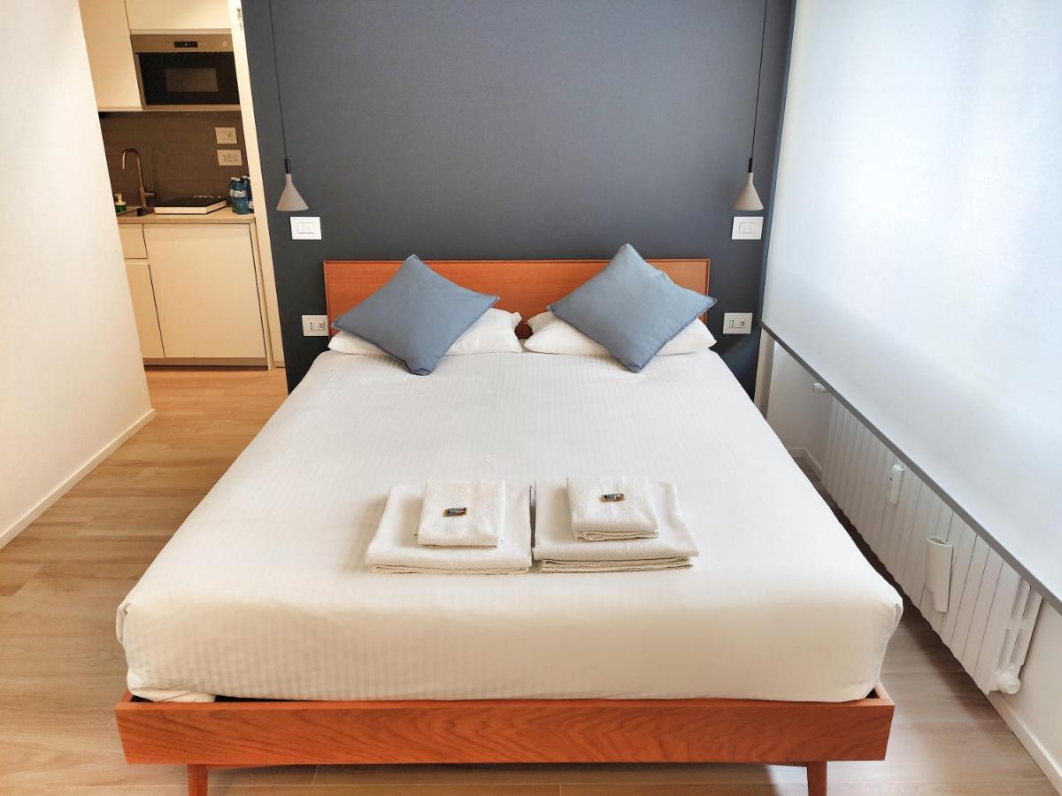 E-Milan Rooms Zona Tortona Exterior photo